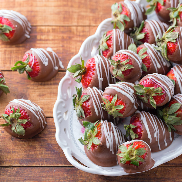 Chocolate Collagen Dipped Strawberries Recipe